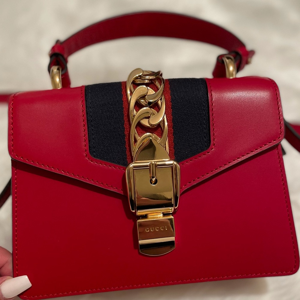 GUCCI Sylvie top handle bag leather mini